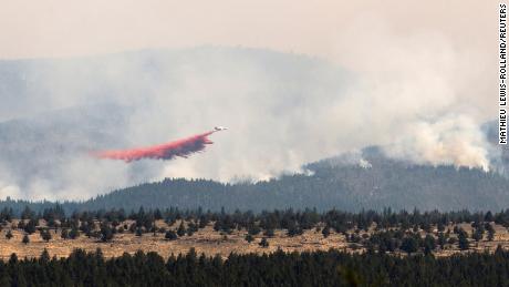 The Bootleg Fire in Oregon is so large, it&#39;s creating its own weather