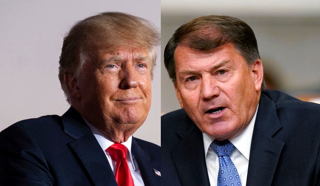 Former President Donald Trump, left, and Sen. Mike Rounds, R-S.D.